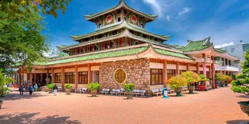 Giới thiệu đôi nét về chùa bà Châu Đốc An Giang