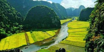 Những địa điểm nên thăm quan tại Tam Cốc