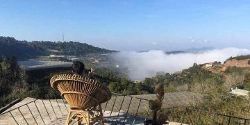 Quán cafe gần đồi chè Cầu Đất với góc view cực kỳ đẹp