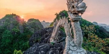 Thời điểm đến Hang Múa thích hợp nhất là vào lúc nào?