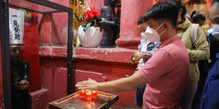 Kinh nghiệm đi chùa Ngọc Hoàng bạn không nên bỏ qua