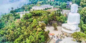 Chùa Linh Ứng Bà Nà