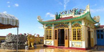 Đình Thần Tài: Đây là một trong những địa điểm du lịch