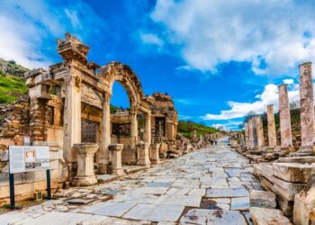 Du lịch Thổ Nhĩ Kỳ: Khám phá điểm du lịch giao thoa Á – Âu