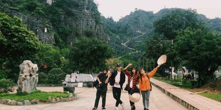 Du lịch Hang Múa Ninh Bình với những điểm đến rất thú vị
