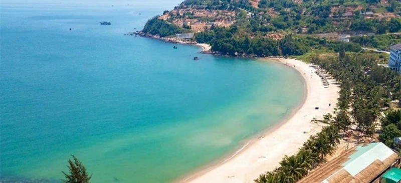 Bãi Nam khung cảnh tuyệt đẹp